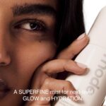 Rhode Glazing Mist Hydrating Face Spray 2.7 oz/80 ml - Image 2
